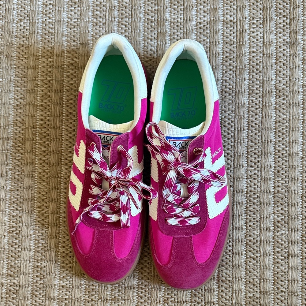 Back 70 Ghost in Cherry